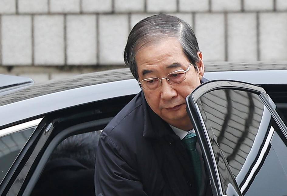 Жанубий Корея собиқ бош вазири 23 йилга қамалди